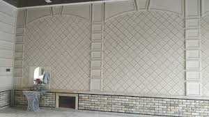 Профессиональное нанесение жидкого травертина