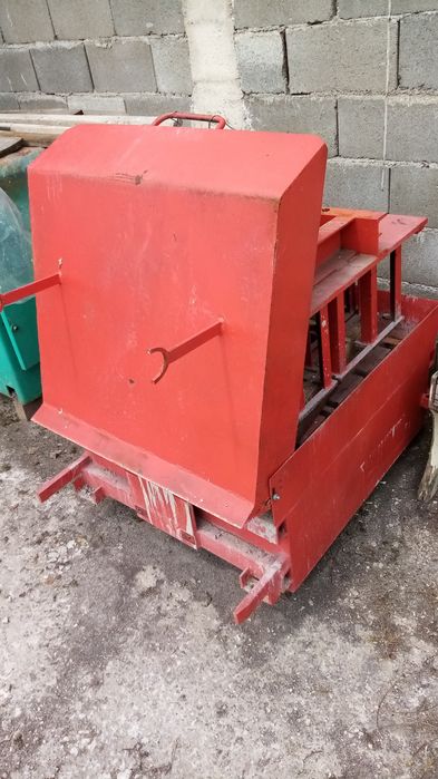 Presa bolțari de beton Henkis HK-6BIS