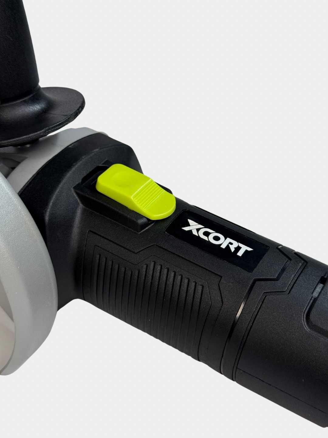 Углошлифовальная машина XCORT XSM22-125 (болгарка, 125 мм, 1000 Вт)