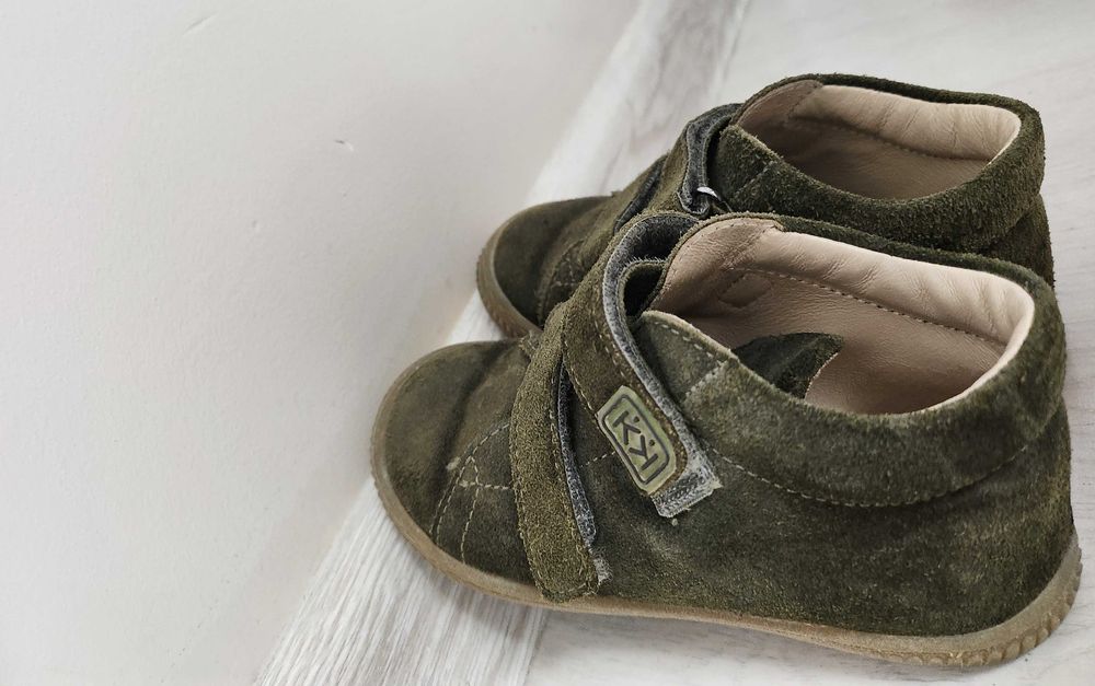 Колев и Колев обувки, 24 номер