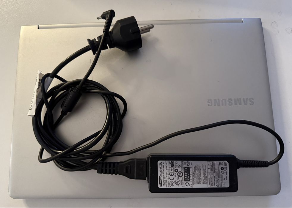 Laptop Samsung I5 Functional