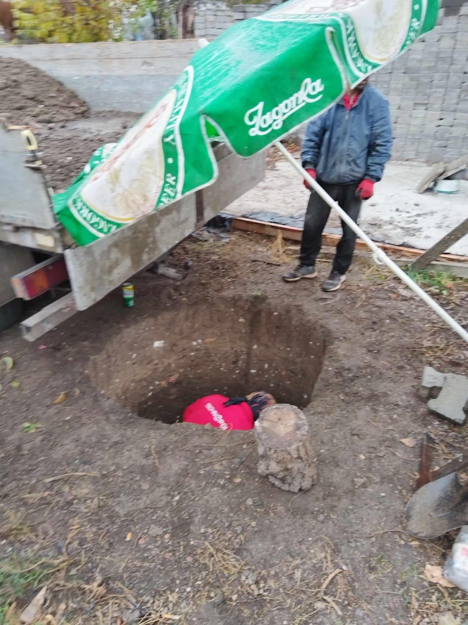 Копаене на ями,кладенци,транспорт,хамалски услуги