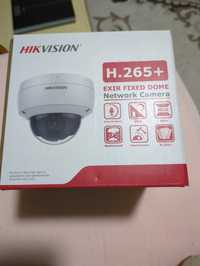 Vând cameră supraveghere Hikvision dome 8 mp