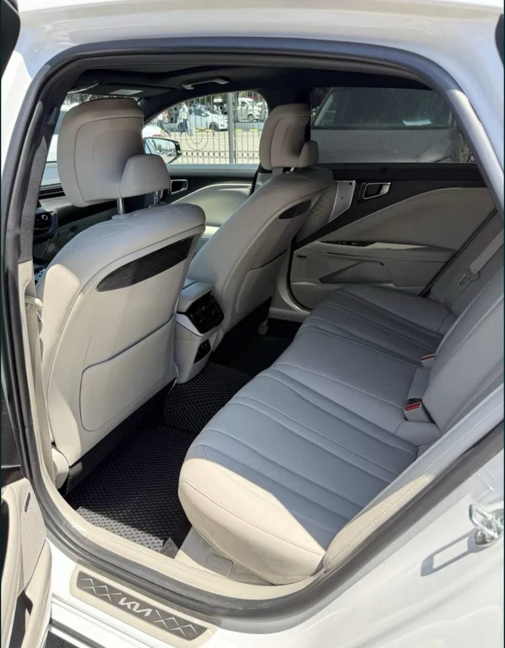 KIA K8 2025 Probeg 6.000km