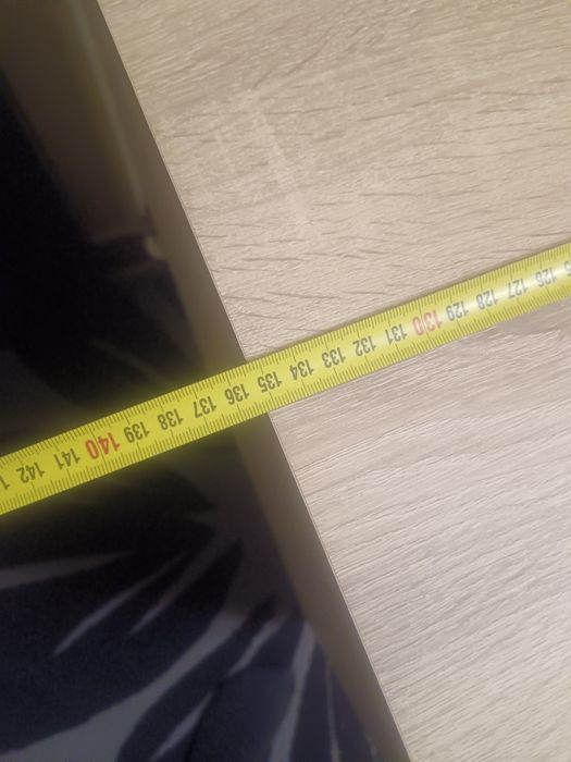 Vând Comoda Televizor