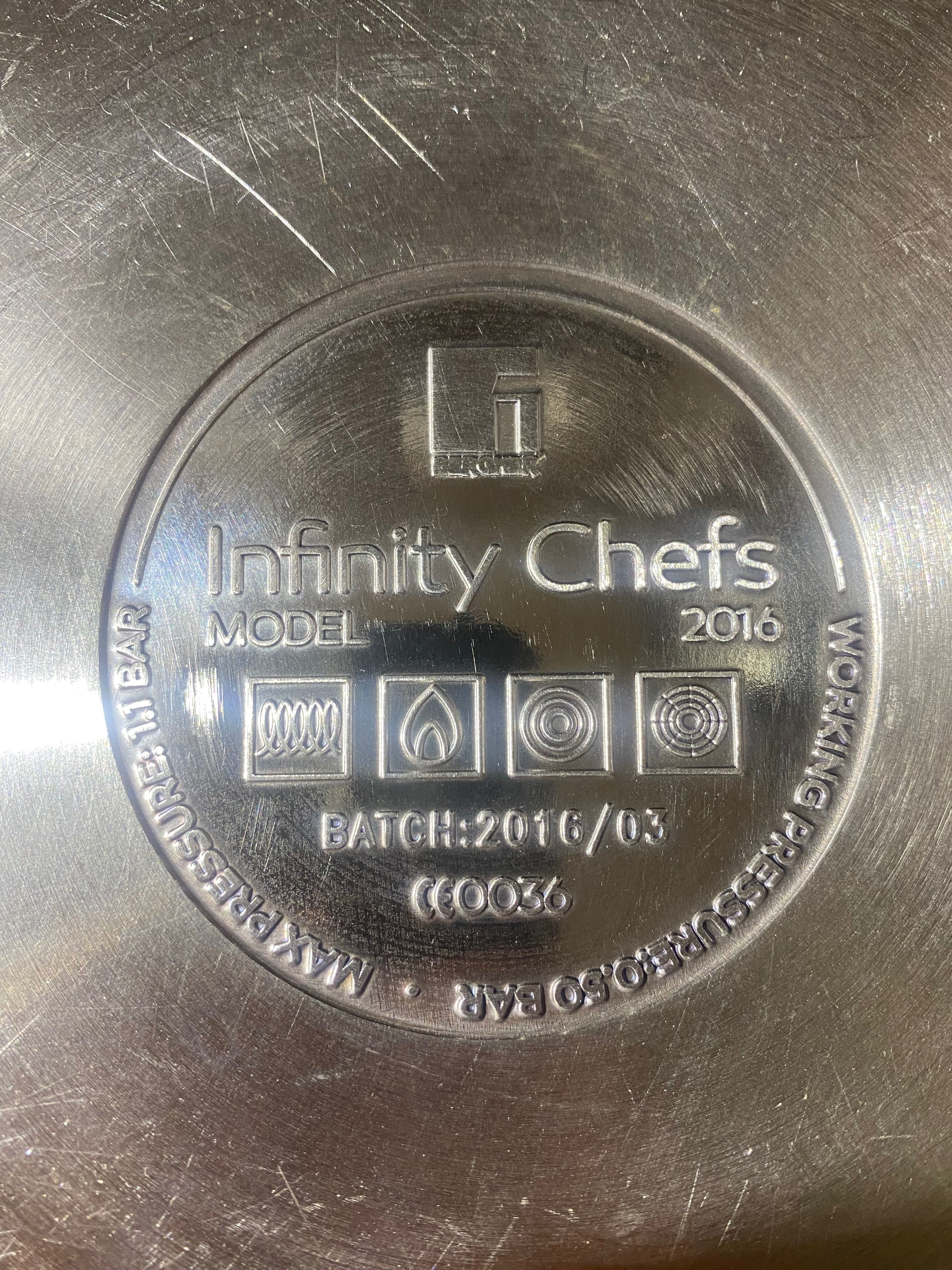 Тенджера под налягане Infinity Chefs 6 литра