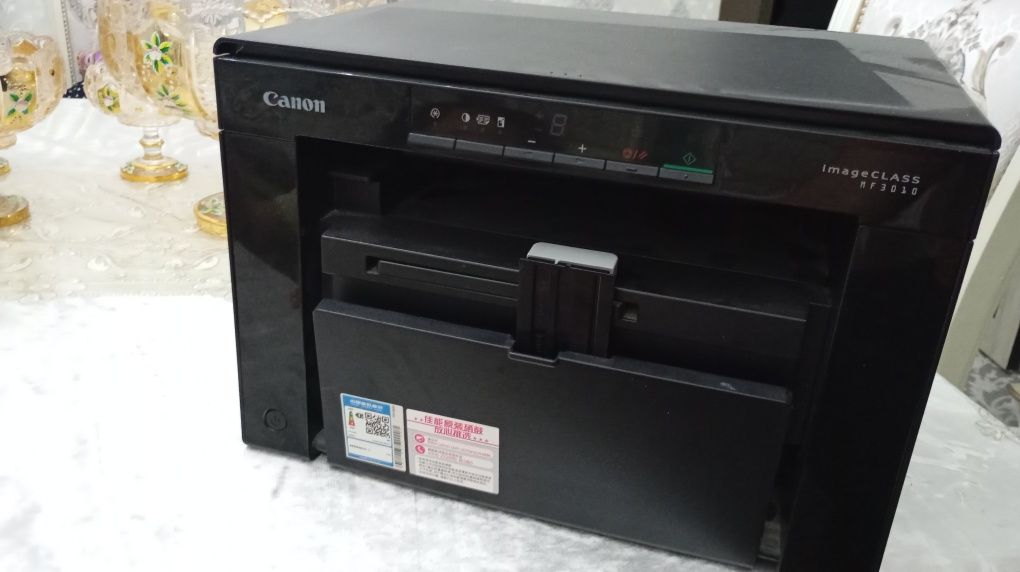Canon mf3010 holati yaxshi ofisda ishlatilgan