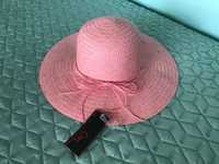 Чисто нова розова дамска шапка с периферия