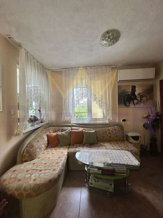 Продава се Къща в Варна, Виница - 170 кв.м за 1353 €/кв.м - Снимка #11