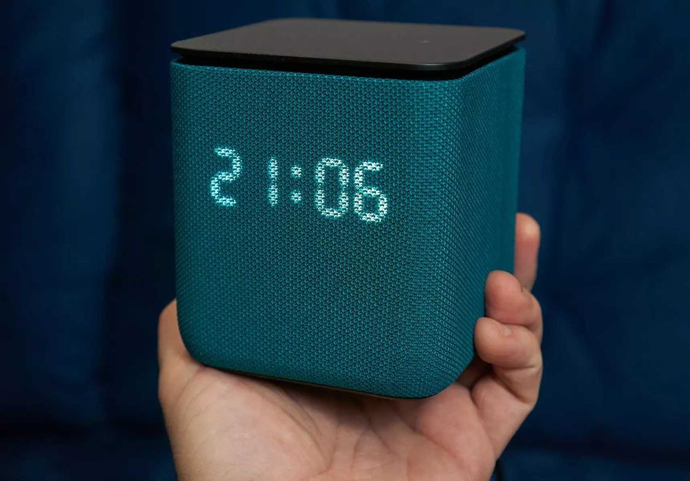 ПРОДАМ Умная колонка Яндекс Станция Миди 24Вт / Практический НОВОЕ.