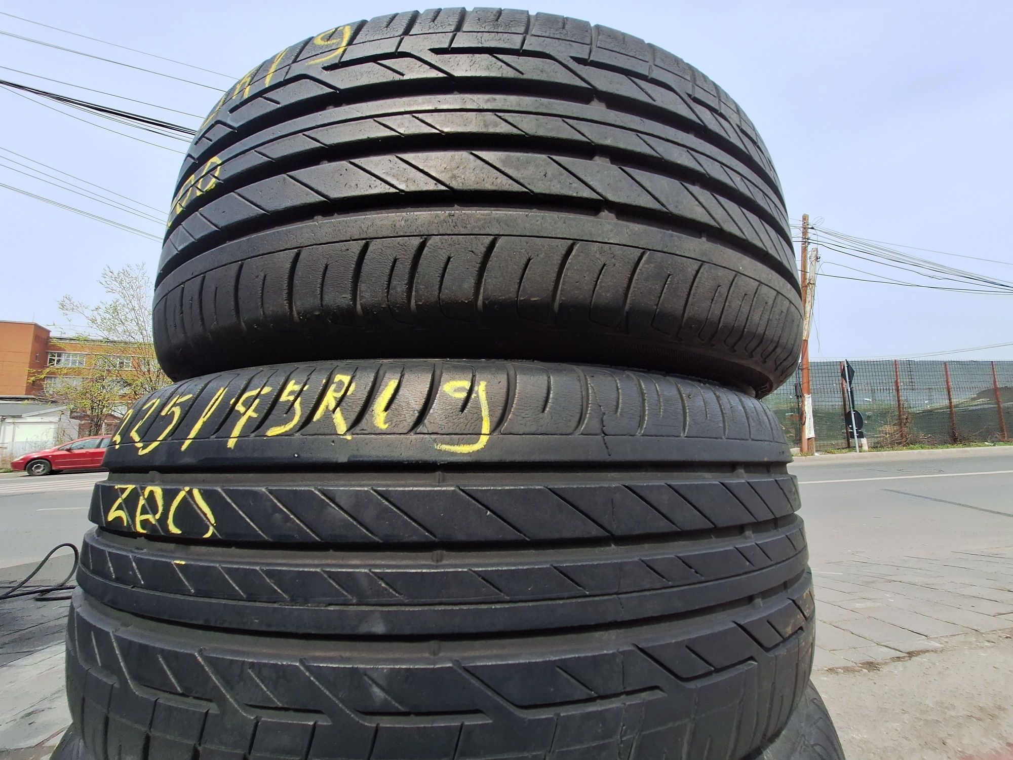 4 anvelope vara 225/45r19 Bridgestone Montaj Gratuit