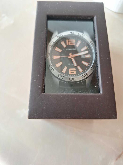 Vand ceas Seconda,nou,nefolosit.