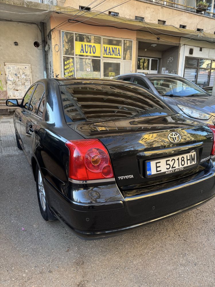 Кола под наем RENT TOYOTA AVENSIS газ авто