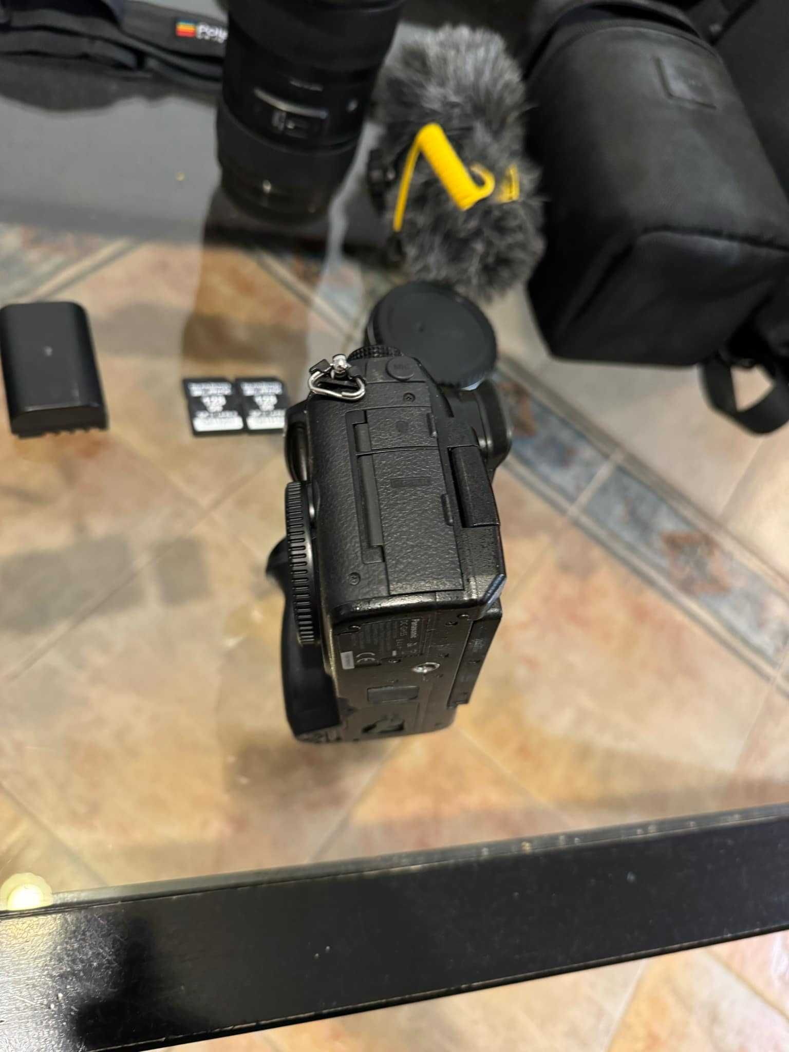 Panasonic Lumix GH5s +  Раница Thule + 2x SD карти за 4К