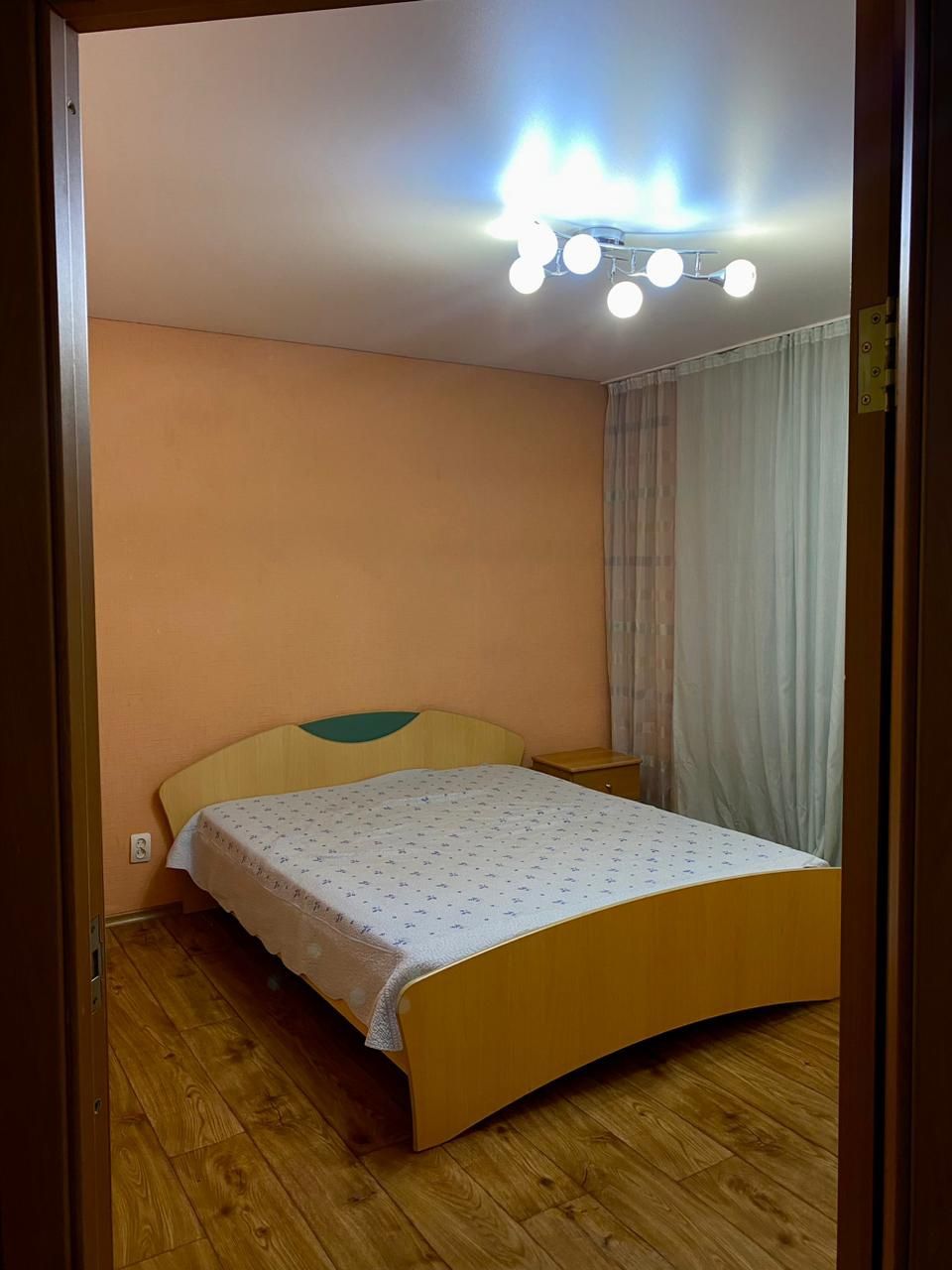Сдам шикарные квартиры в городе щучинск 123 комнатные в центре