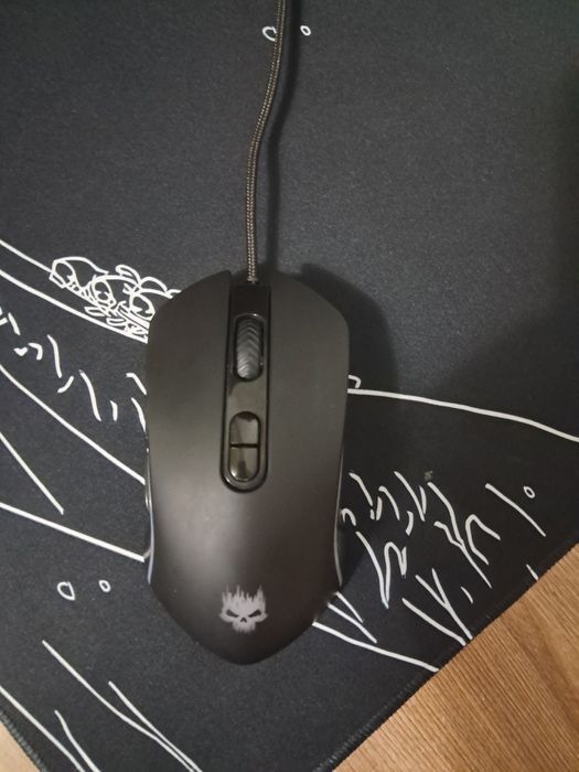 Игровая мышь с проводом