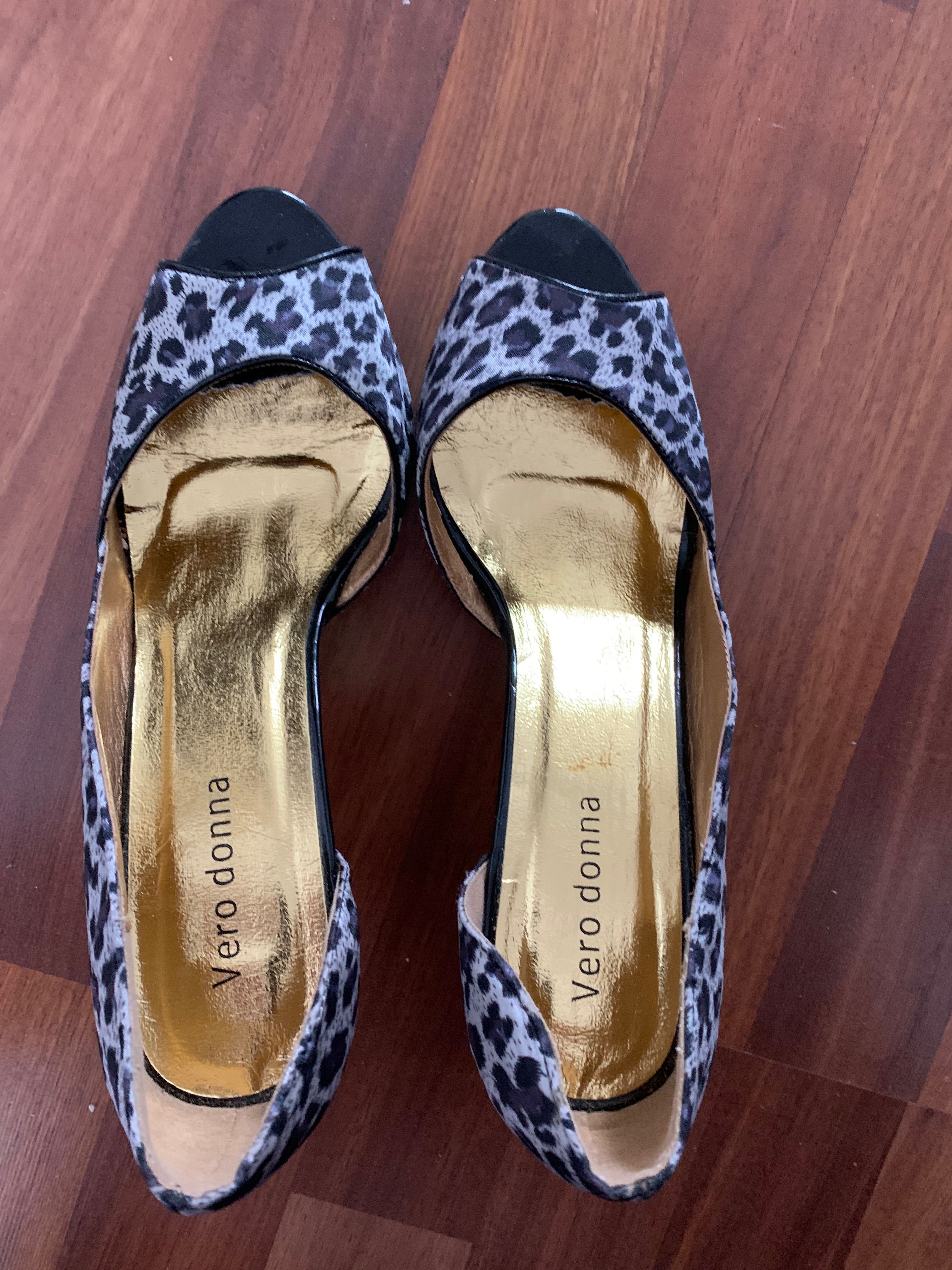 pantofi animal print masura 38