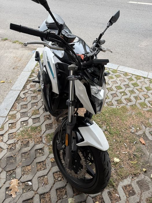CF Moto NK 650