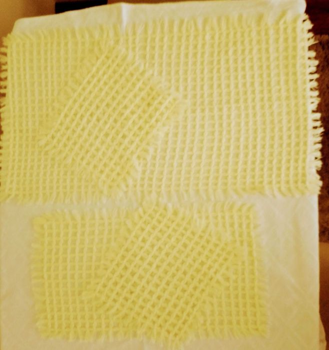 Покривки и карета за маса