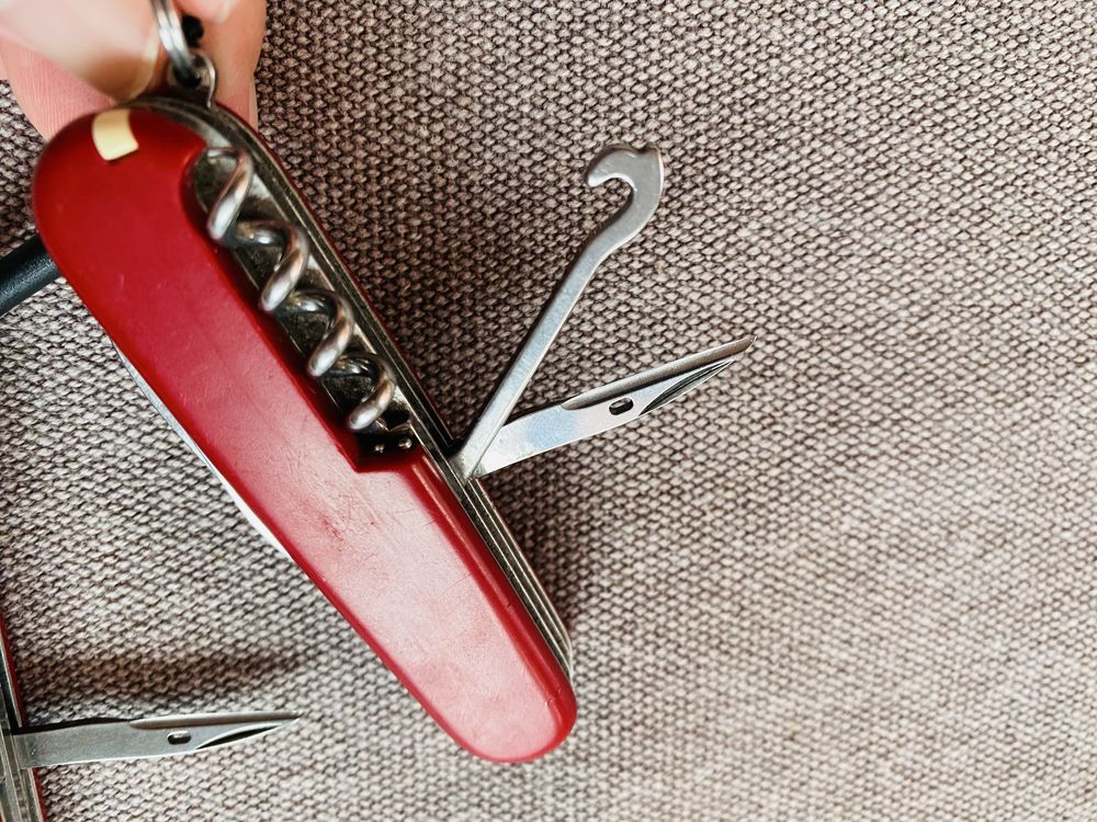 Ножчета Victorinox , швейцарско джобно ножче