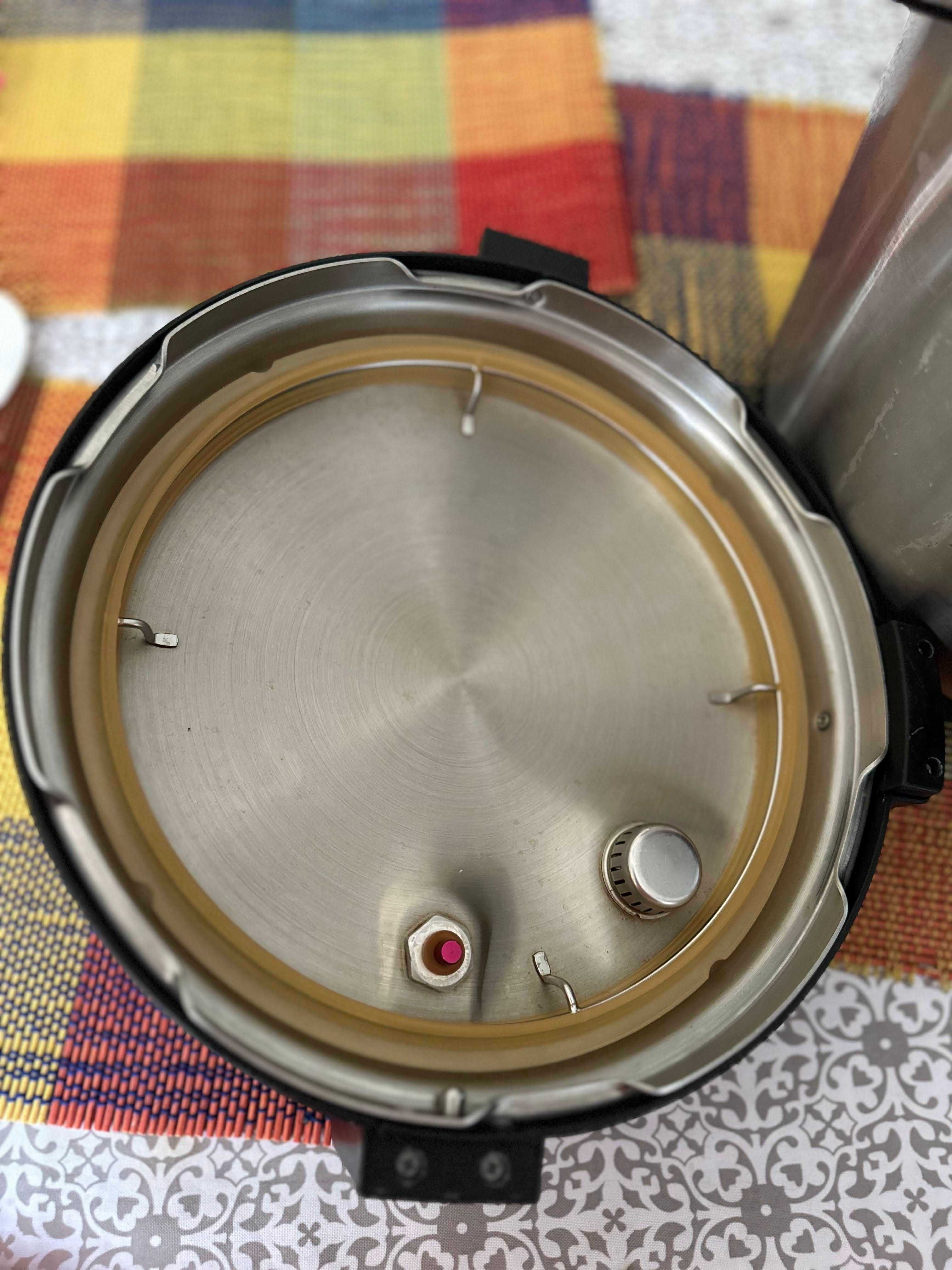 Multicooker cu gătire sub presiune Crockpot