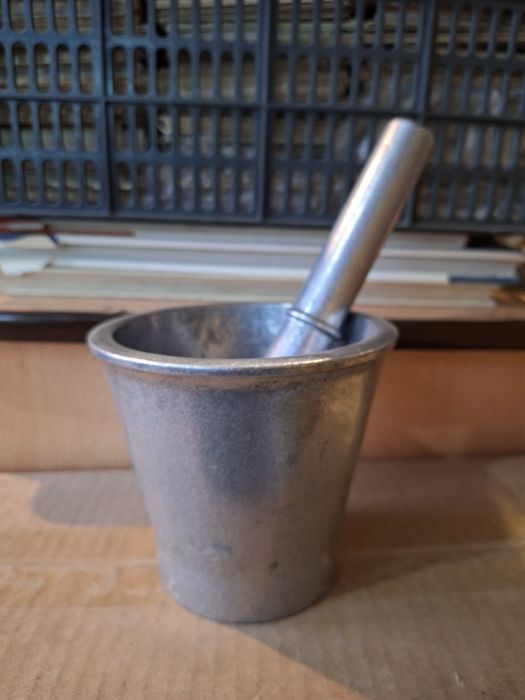 Скупка с пестиком.