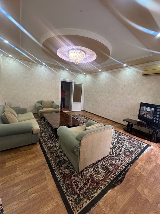 Продажа 3 хона 2 етаж 9 етажл 
Қора қамиш 2/1
Ровиди
Бакон 2*6