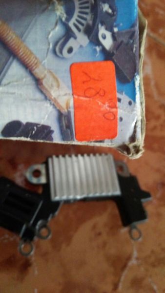Реле регулатор зареждане алтернатор isuzu