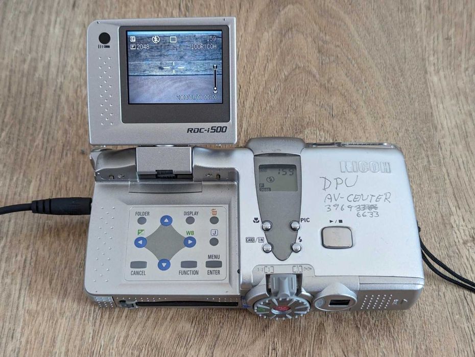 Ricoh RDC si DiMage Z5 de top, 170 LEI , stare buna