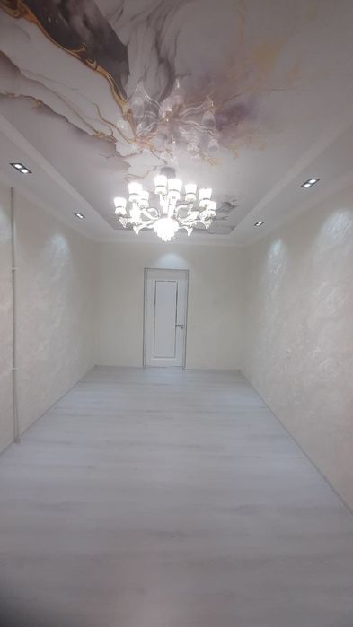 9 микрорайон Низомий кучада 3 хонали 2 каватдаги квартира сотилади