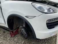 Etrier dreapta față Porsche Cayenne 2012