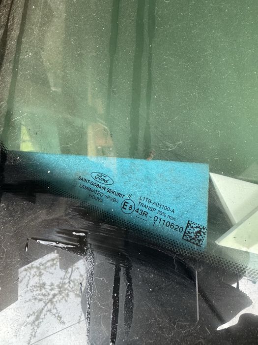 Parbriz original nou Ford