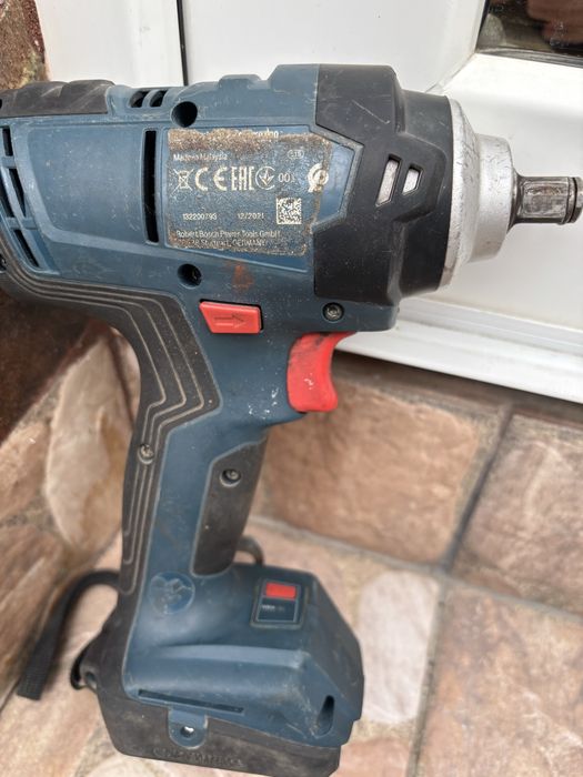 Vand masina de insurubat