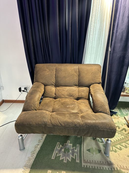 Продам диван с креслом