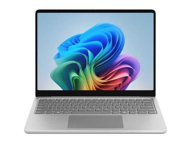 Microsoft Surface Laptop 13  Snapdragon X Plus LPDDR5x 16GB  SSD 256GB