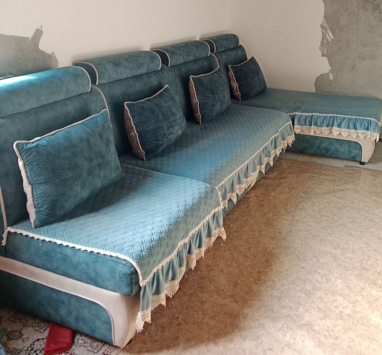 Диван продам б/у