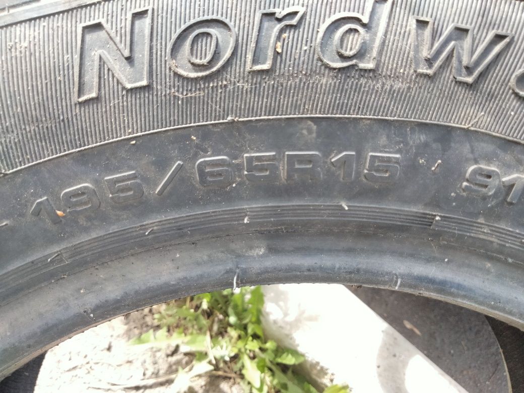 Продам НОВУЮ зимнюю  резину в количестве 1 штука.