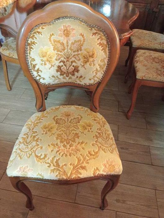 Masa cu 6 scaune lemn masiv Italia