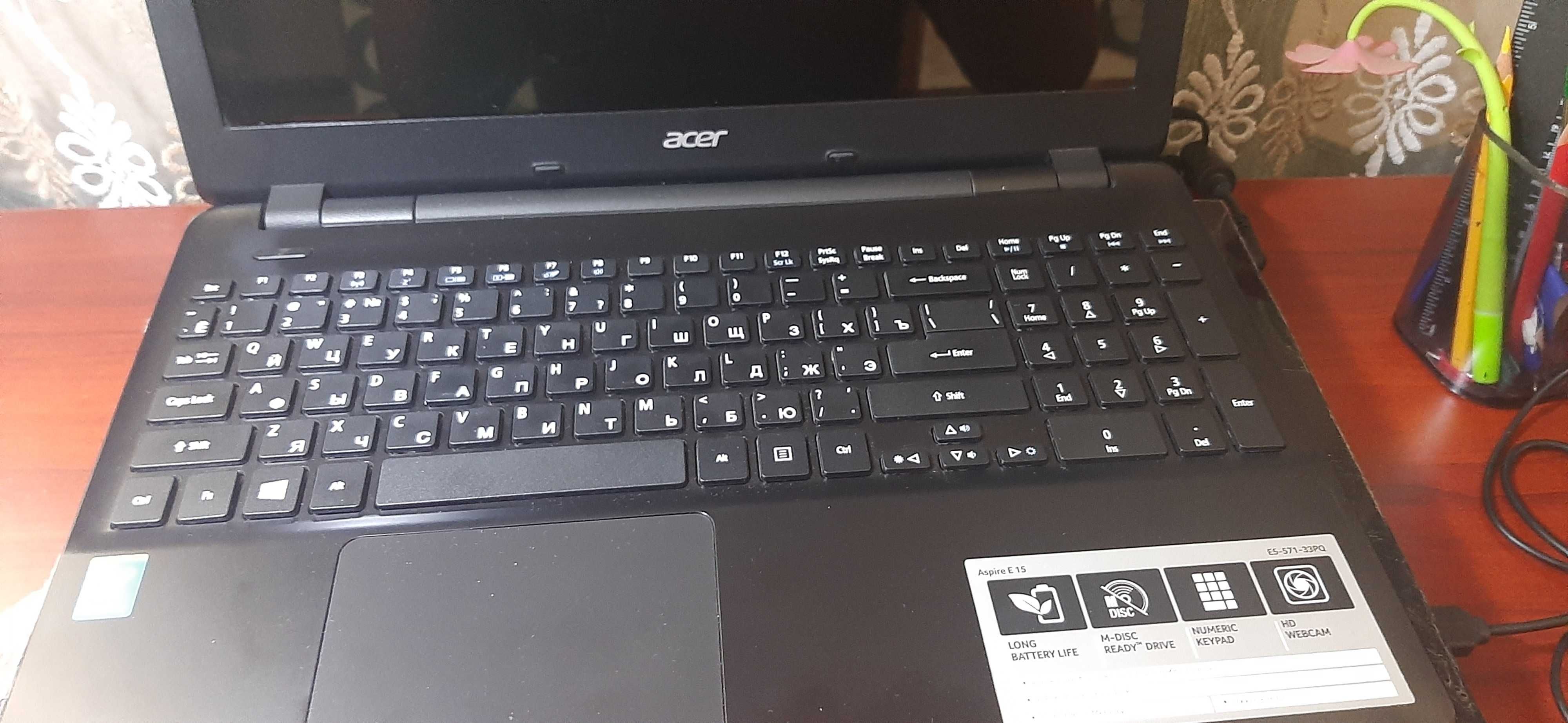 Продам ноутбук Acer E 15