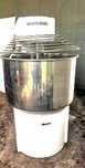 Vand malaxor profesional, masa de lucru inox si echipament fastfood