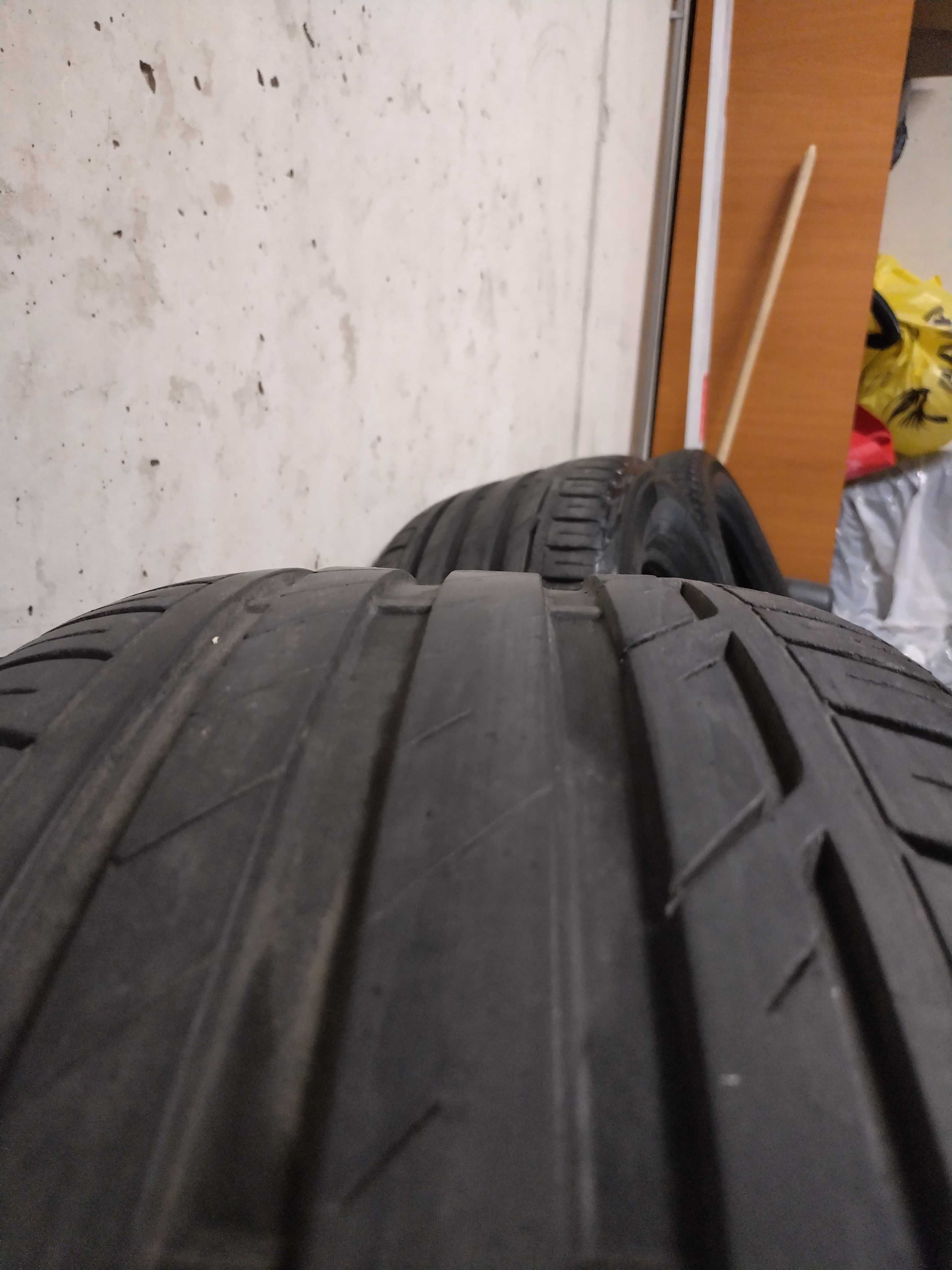 Bridgestone 225/50/17