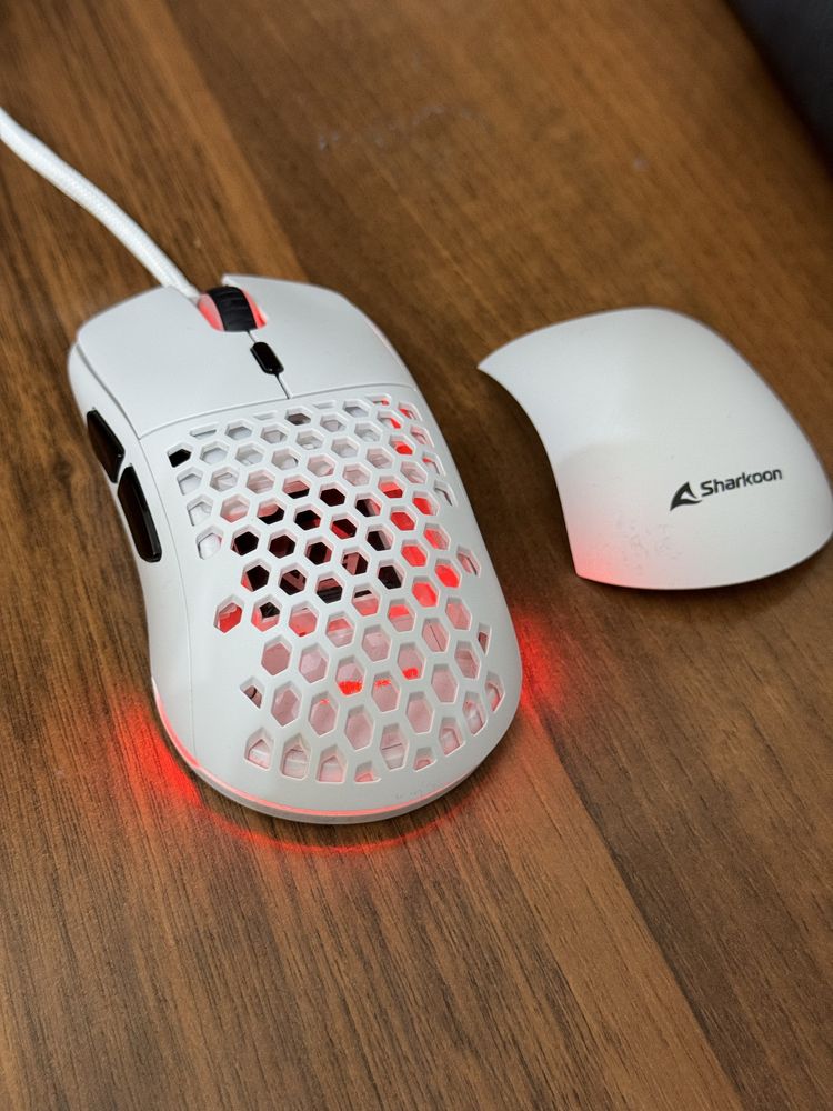 Игровая мышь Sharkoon Light2 180