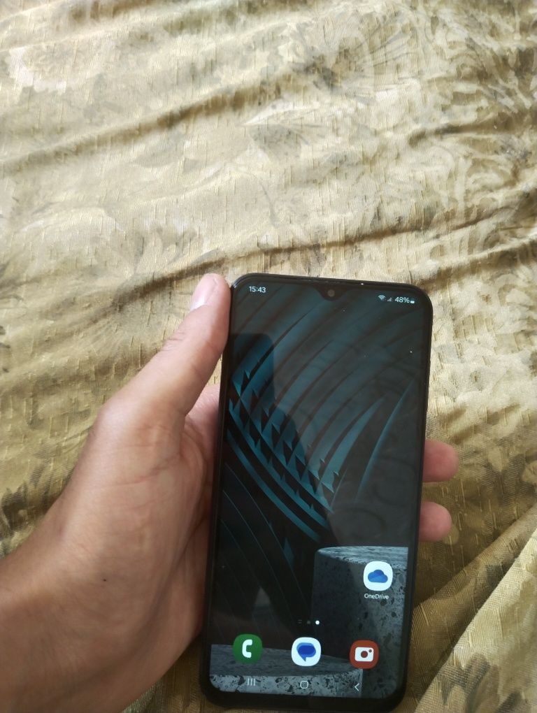 SAMSUNG Galaxy A15