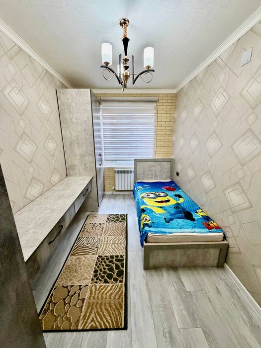 Pushkin metrosi yonida kvartiram bor arenda uchun beriladi