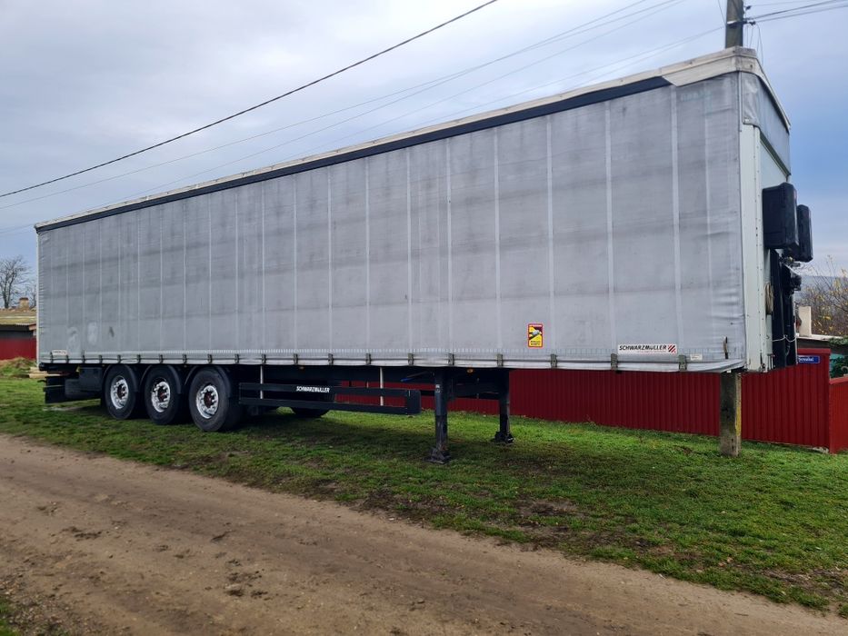 Vând semiremorca schwarzmuler