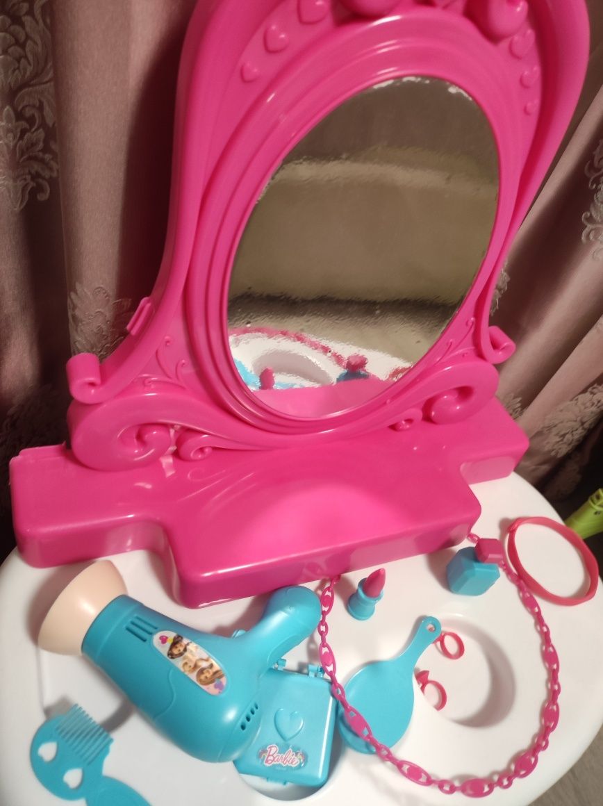 Детска тоалетка BARBIE