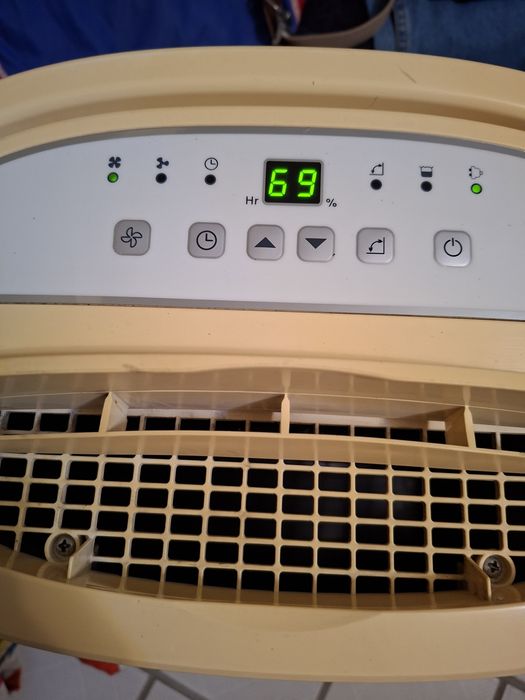 Голям мощен влагоабсурбатор