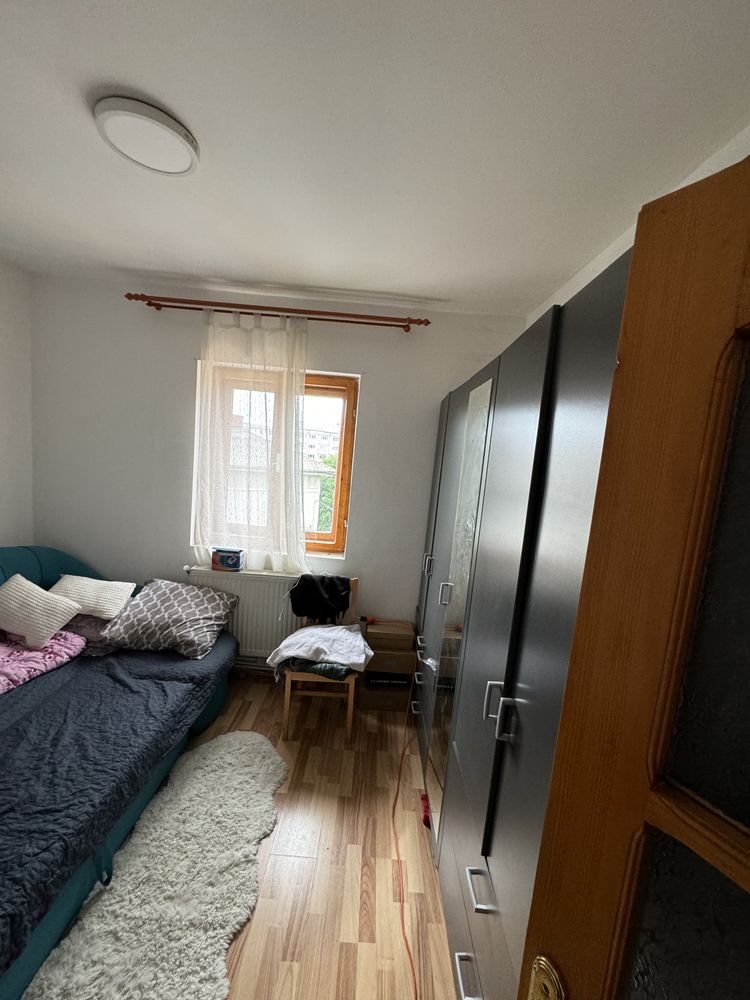 Vand apartament 2 camere