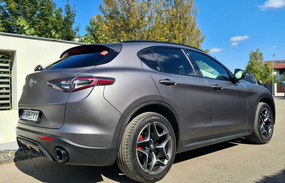 Alfa Romeo Stelvio 2.0 Turbo 16V AT8-Q4 Veloce Ti