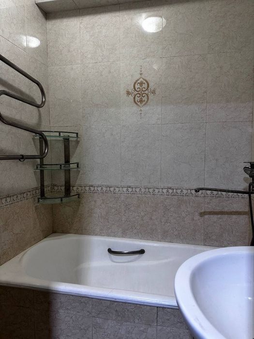 Ижарага оилага 2 хонали уй